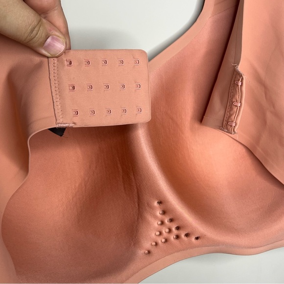 Knix Padded V-Neck Bra - Wide Strap size 8 in pink ginger - Picture 11 of 12